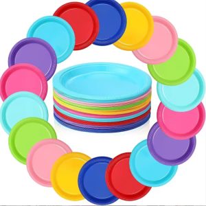 Plastic Party Plates